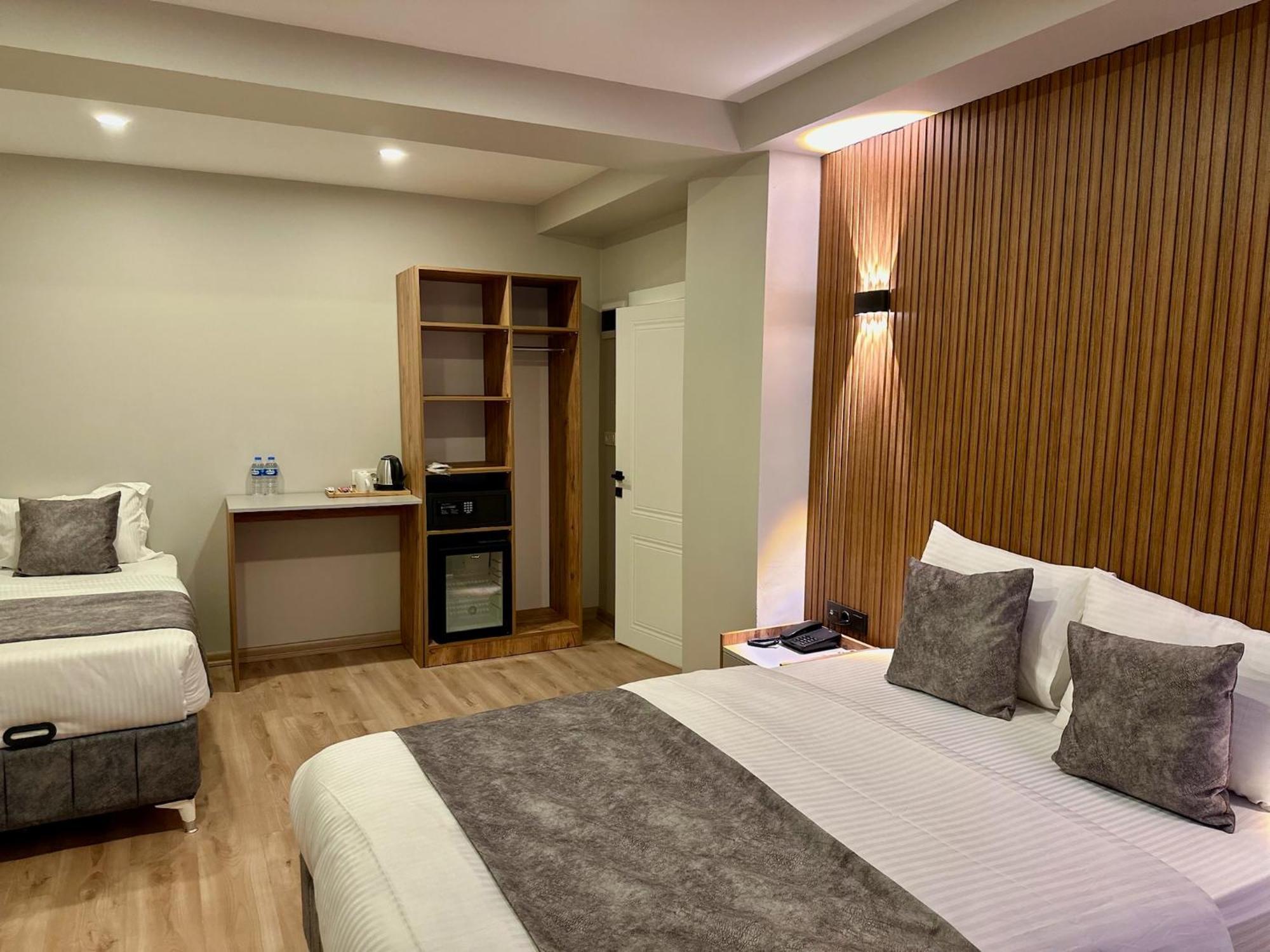 Skymoon Istanbul Airport Hotel Arnavutkoy Exterior photo